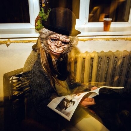 Fotoreportāža: festivālu '2Annas' ieņem lasoši pērtiķi