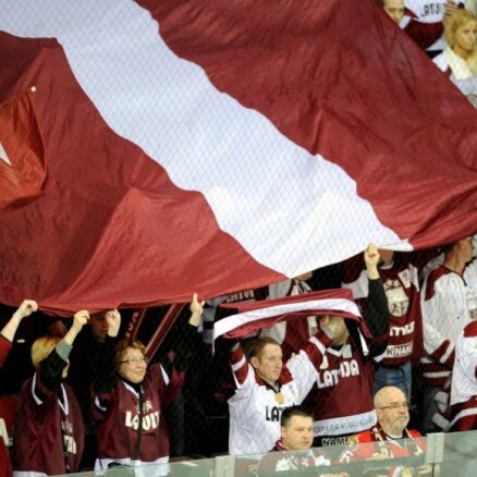 Tuvojoties 'maija trakumam', portāls 'Delfi' piedāvā speciālo sadaļu 'Hokejs 2013'