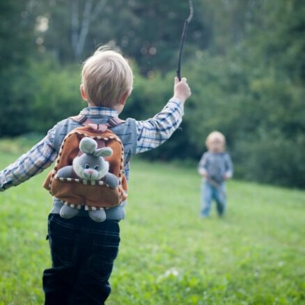Brīvdienās gaidāms vēsāks laiks; jaunnedēļ īslaicīgi prognozē +30 grādus