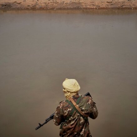 Mali armiju un krievu algotņus apsūdz 300 cilvēku noslaktēšanā