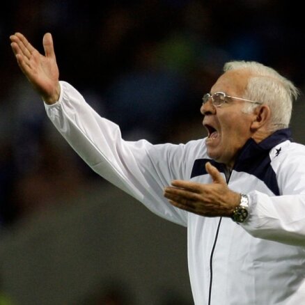 Miris izcilais spāņu futbola treneris Aragoness