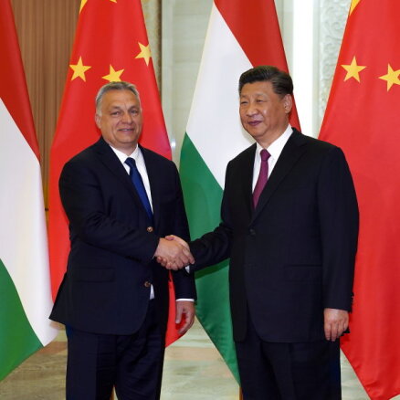 Serbija un Ungārija ir visvairāk pakļautas Krievijas un Ķīnas ietekmei, atklāts pētījumā