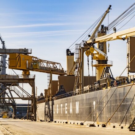 Liepājas ostā februārī pārkrauj 727,9 tūkstošus tonnu kravu