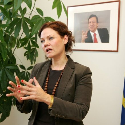 Шулца отказалась готовить Латвию к президентству в ЕС