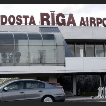 В рижском аэропорту за 78 000 евро спроектируют многоуровневую парковку