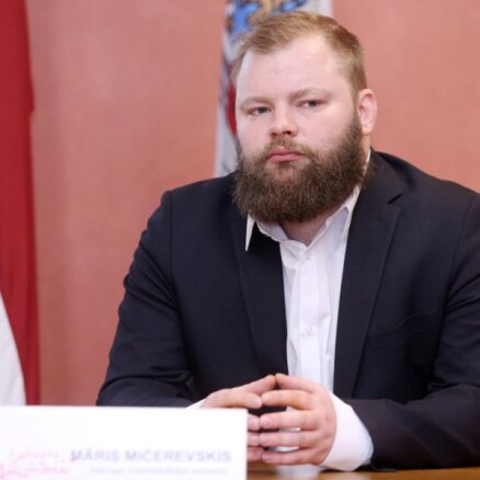 Golubevai atgriežoties Saeimā, deputāta mandātu zaudē Mičerevskis