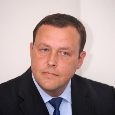 Козловскис предложил изменить закон ради 16 марта