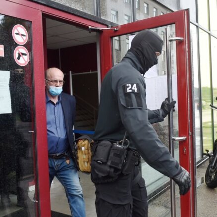 Nekā personīga: по делу Адамсонса задержаны бывшие сотрудники КГБ ЛССР и начальник полиции одного из самоуправлений