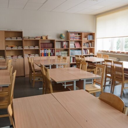 В Даугавпилсе "закончились" учителя для преподавания на латышском; государство призывают решить проблему