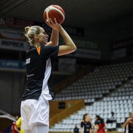 Kitija Laksa sezonas turpinājumā pārstāvēs Turcijas klubu 'Bellona Kayseri Basketbol'