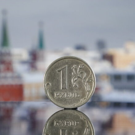 Дефицит бюджета России уже превысил план на весь 2023 год. Опасно ли это для экономики?