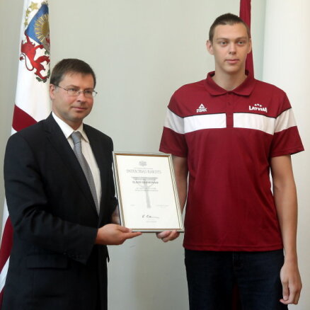 Latvijas basketbolists Gromovs pieteiksies NBA draftam