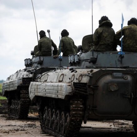 Krievijas armijai modernizē iepriekš utilizācijai nodotu PSRS laiku bruņutehniku