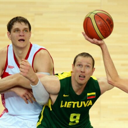 Lietuva pirmo reizi pēc neatkarības atgūšanas neiekļūst Olimpiādes basketbola pusfinālā