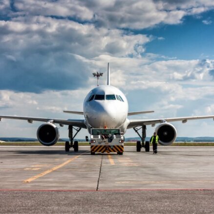 Deviņi interesanti fakti par lidošanu un lidostām