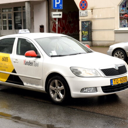 Из-за санкций из Риги может уйти Yandex Taxi