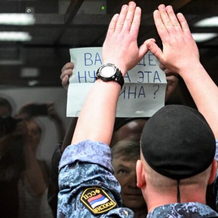 Московского депутата осудили на семь лет колонии за "военные фейки". Это первый реальный срок по такому делу