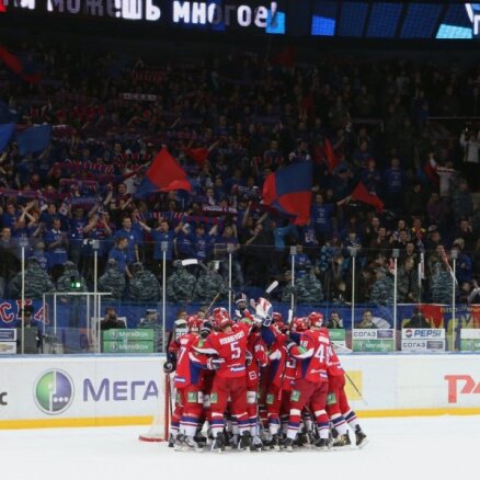 Rēdliha un Sprukta pārstāvētā 'Lokomotiv' iekļūst KHL Rietumu konferences finālā