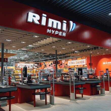'Rimi' un 'Maxima' pārtrauks Krievijā ražotu preču tirgošanu
