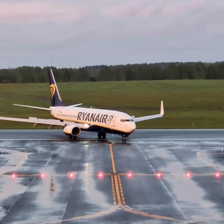 ASV apsūdz Baltkrievijas amatpersonas gaisa pirātismā par 'Ryanair' lidmašīnas piespiedu nosēdināšanu