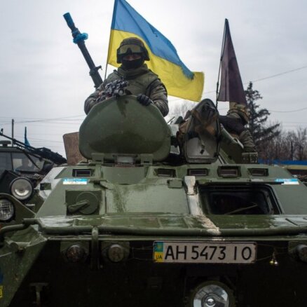 Debaļceve atrodas Ukrainas spēku kontrolē; kaujinieki turpina uzbrukt Mariupolei