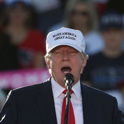 Штаб Трампа признает отставание от Клинтон, но не теряет надежды