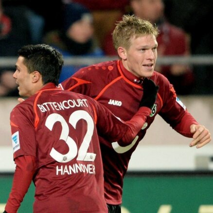 Rudņevs 'Hannover 96' rindās gūst vārtus otrajā spēlē pēc kārtas
