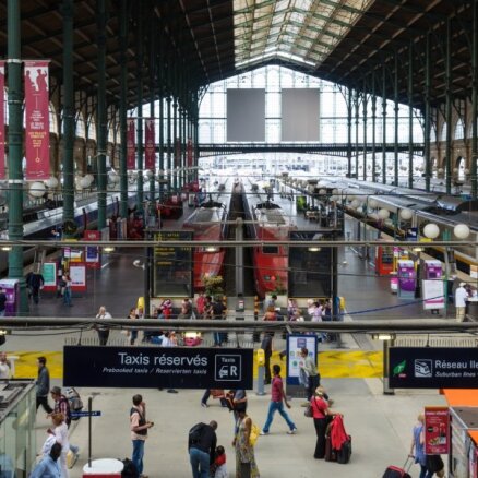 Streiki Francijā ietekmē 'Eurostar' vilcienu satiksmi – atcelti vairāk nekā 30 reisi