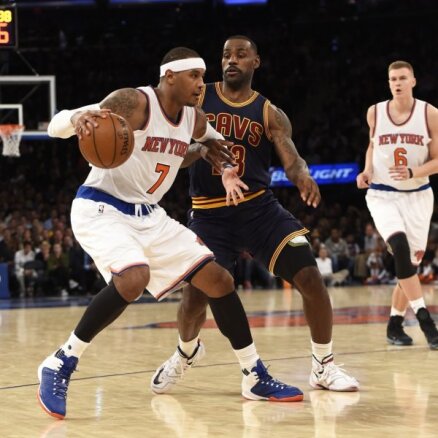Porziņģa karjeras desmitajā spēlē 'Knicks' piekāpjas NBA finālistei 'Cavaliers'