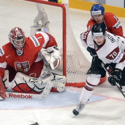 Хоккеисты Латвии уступили чехам с минимальным счетом