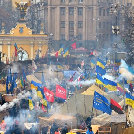 На Майдане назван новый премьер Украины и оглашен состав правительства