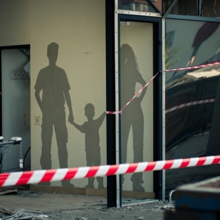 Zolitūdes traģēdijā cietusī: manai meitai tika laupītas tiesības uz dzīvību