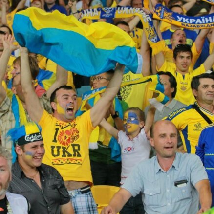 Ukraina atzīta par visprogresējušāko futbola valstsvienību 2013.gadā