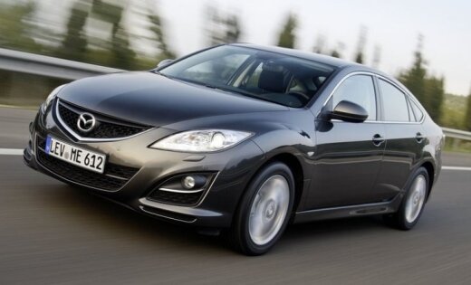 Папарацци начали охоту на новую Mazda 6