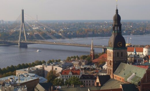 VKPAI: Rīgas vēsturisko centru apdraud galējības ekonomiskajā attīstībā