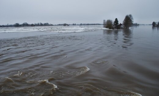 Lielupē augšpus Jelgavas ūdens līmenis augstākais kopš 2010.gada paliem