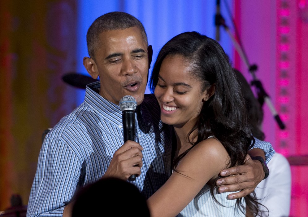 Bērnība Baltajā namā: kā auga Obamas meitas