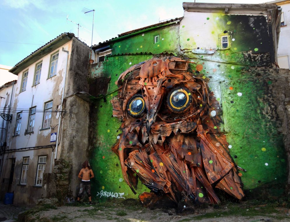 Португальский художник превращает мусор в забавные трехмерные скульптуры