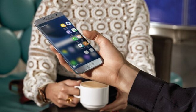Latvijā oficiāli sākta 'Samsung Galaxy S7' viedtālruņu tirdzniecība