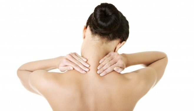 8 простых упражнений против боли в шее