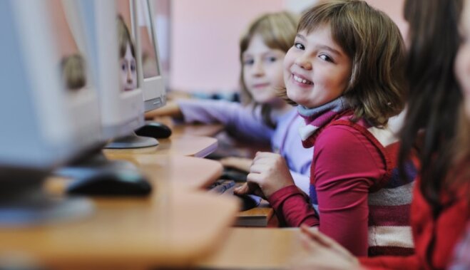 'Microsoft Latvia' palīdz skolotājiem un skolēniem apgūt programmēšanas prasmes