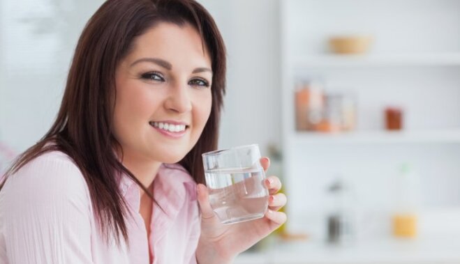 Правильное питание: привычка пить воду и как ее приобрести