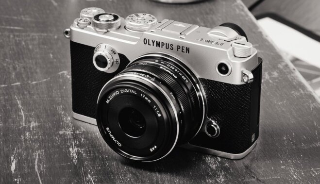 'Olympus' prezentējis retro stila fotokameru 'PEN-F'