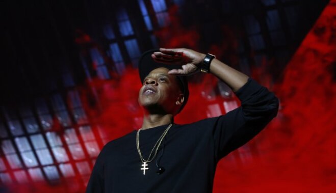 'Apple' apsver 'Jay Z' piederošā straumēšanas pakalpojuma 'Tidal' pārpirkšanu