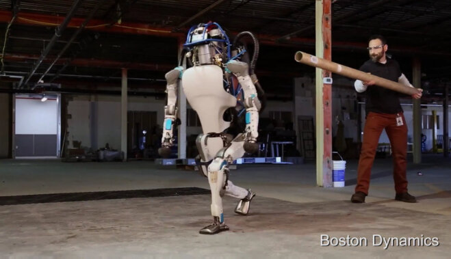 Arvien līdzīgāki mums: 'Google' radījis cilvēkveidīgu robotu