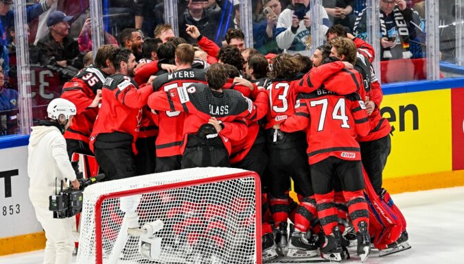 Kanādas hokejisti 28. reizi triumfē pasaules čempionātā