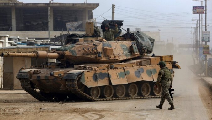 Турция отводит тяжелое вооружение со своих пунктов в Идлибе