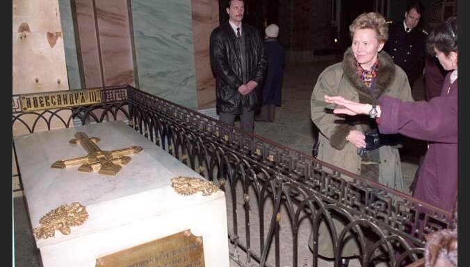В Санкт-Петербурге вскрыли гробницу российского императора Александра III