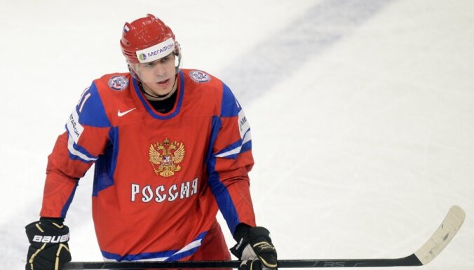 Хоккеист Евгений Малкин из движения Putin Team оказался гражданином США
