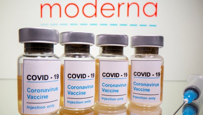 EZA izvērtē, vai rekomendēt trešo 'Moderna' Covid-19 vakcīnas devu